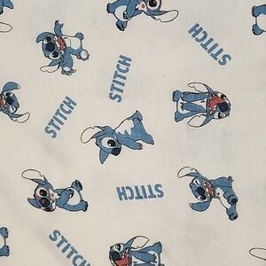 EUC Disney Stitch White T-shirt XXL